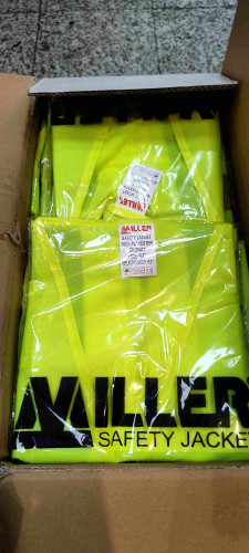 جلیقه ایمنی شبرنگ دار